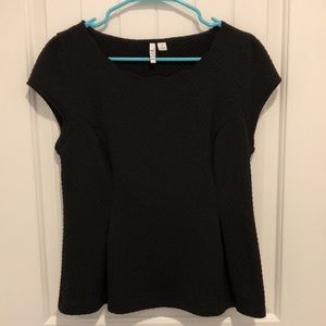 Elle Textured Black Scalloped Neck Top Medium